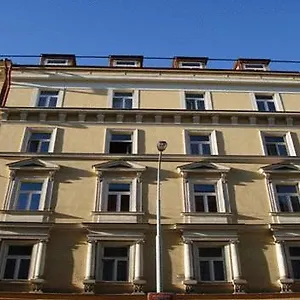 Easy Journey Guest house Prague